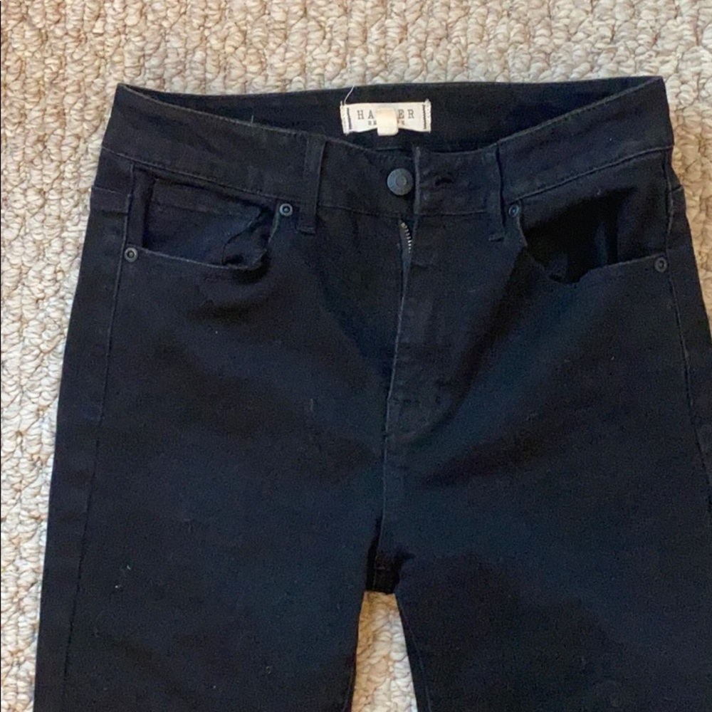 Black high rise cropped pair jeans